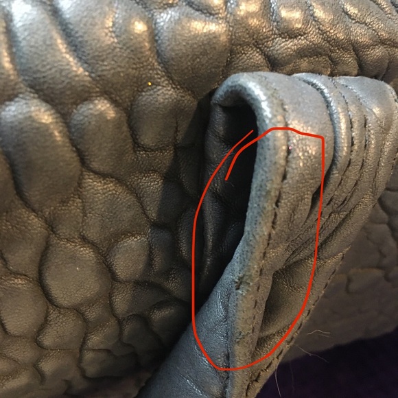 Alexander Wang iridescent black leather Rocco bag - Picture 14 of 16